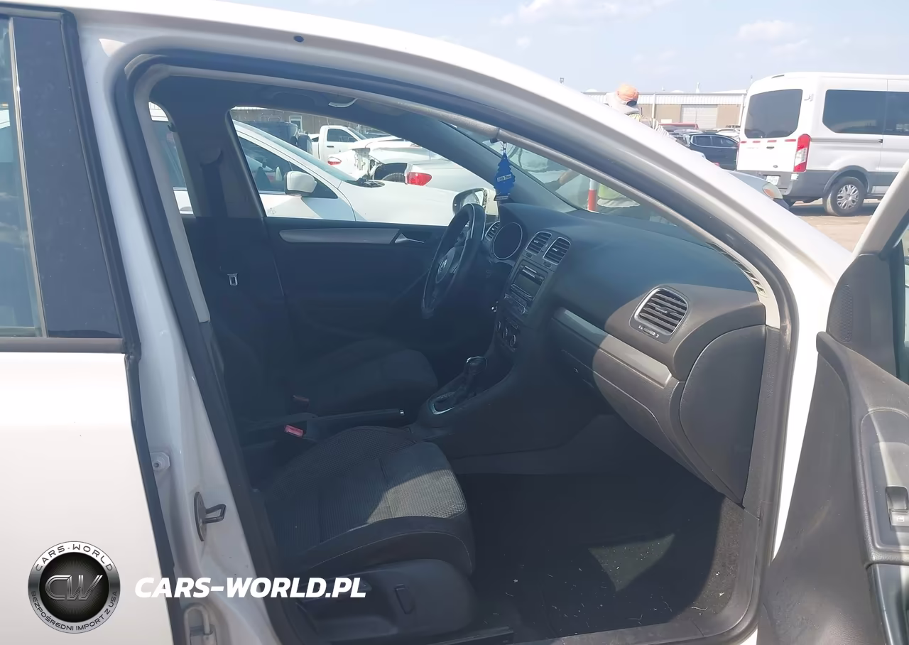 2012 Volkswagen Golf 2.5L 4-Door VIN:WVWDB7AJ8CW259378 - 5