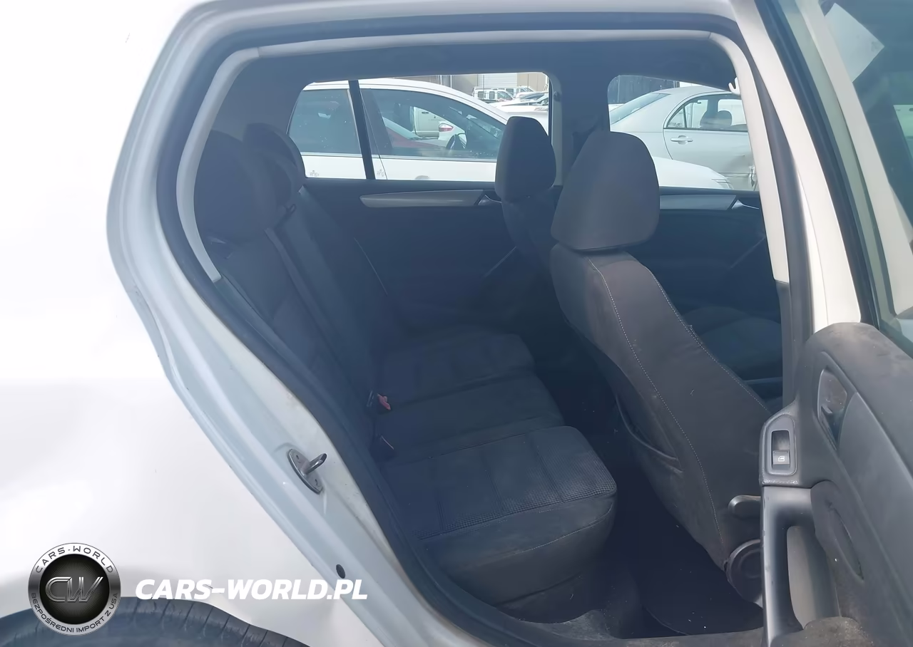 2012 Volkswagen Golf 2.5L 4-Door VIN:WVWDB7AJ8CW259378 - 8