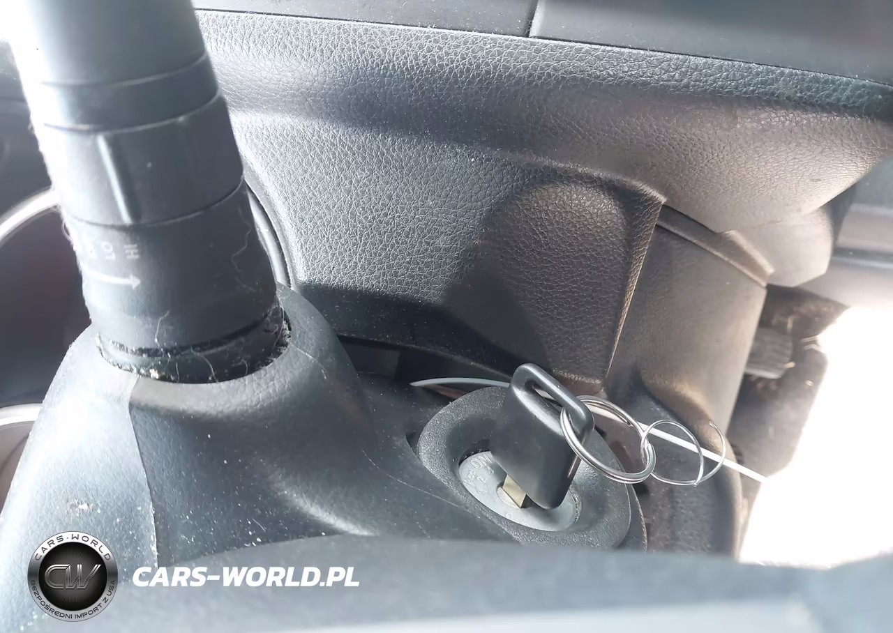 2010 Nissan Versa 1.8S VIN:3N1BC1AP9AL378794 - 11