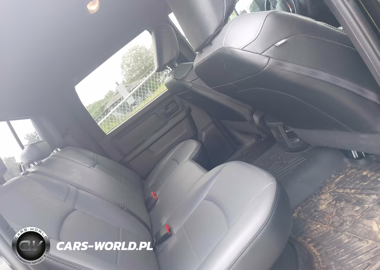 2025 Ram 2500 Tradesman 4X4 6'4 Box VIN:3C63R5CLXSG514823 - 8
