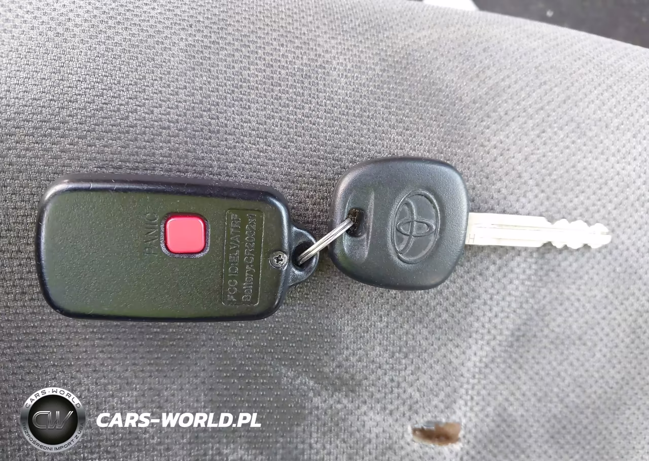 2020 Toyota Corolla L VIN:5YFDPRAE9LP112673 - 11