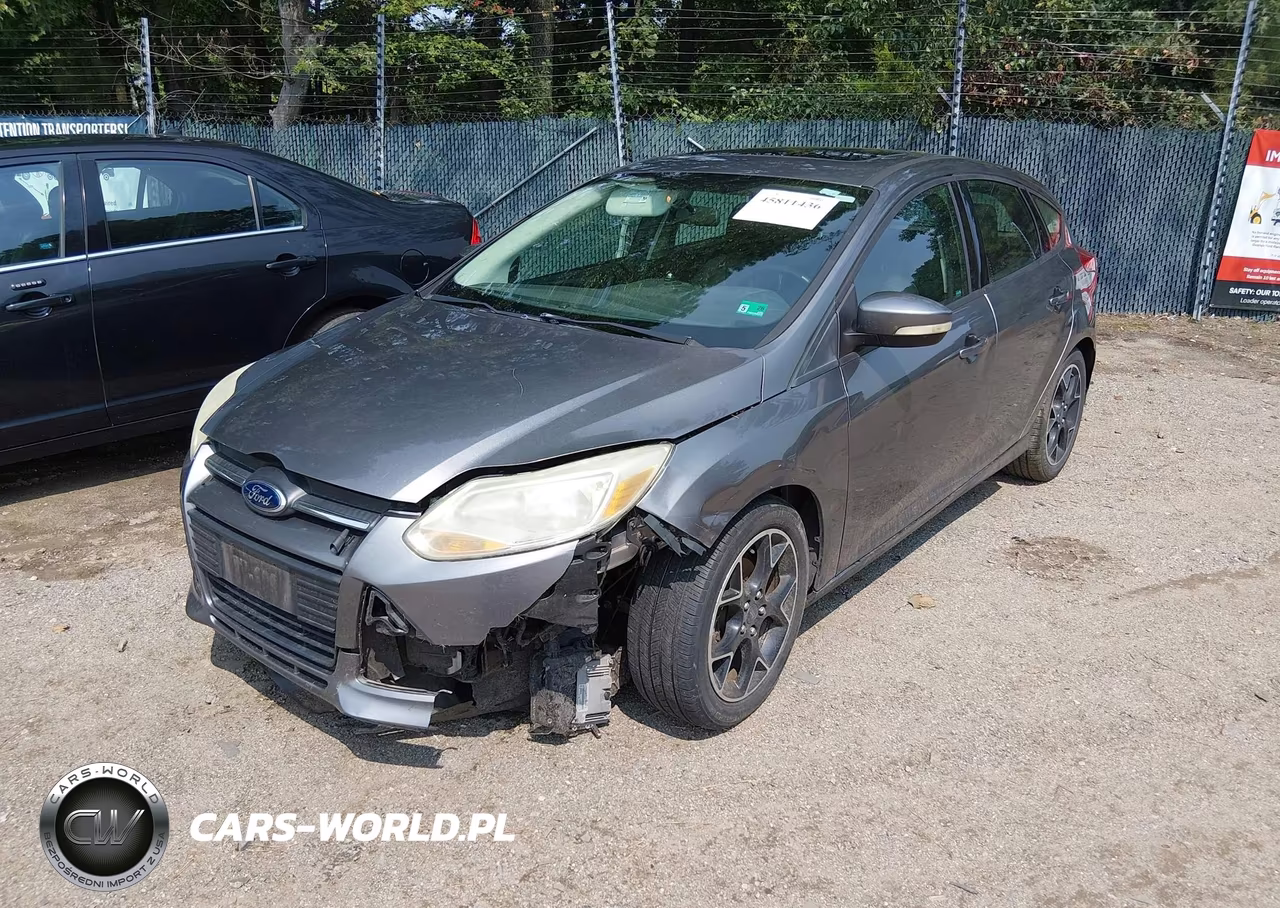 2014 Ford Focus Se VIN:1FADP3K22EL192255 - 2