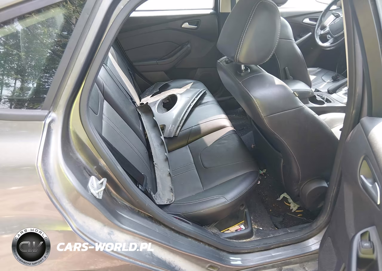 2014 Ford Focus Se VIN:1FADP3K22EL192255 - 8