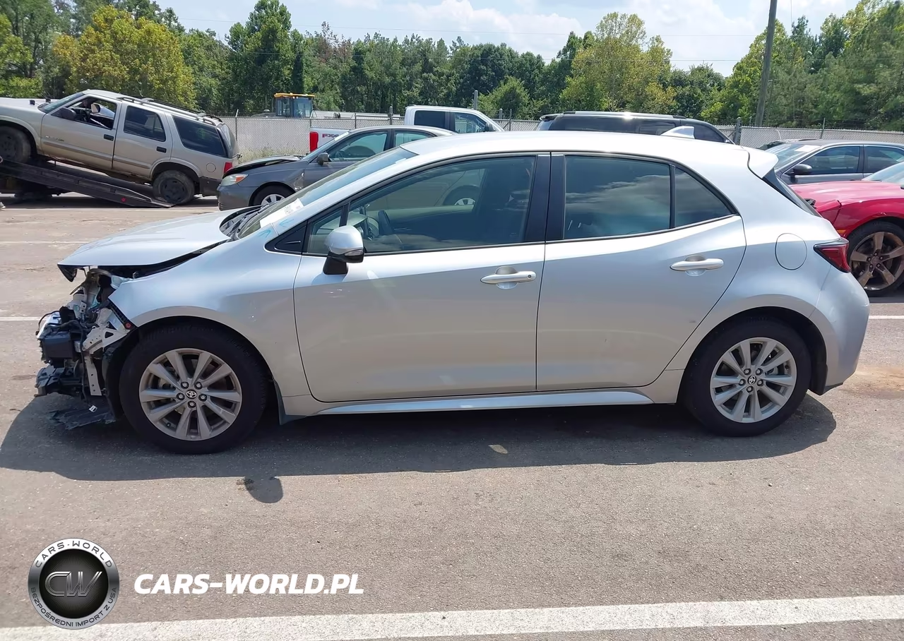 2025 Toyota Corolla Se VIN:JTND4MBE1S3252827 - 15