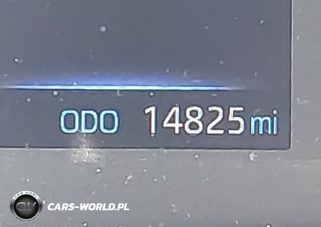 2025 Toyota Corolla Se VIN:JTND4MBE1S3252827 - 16
