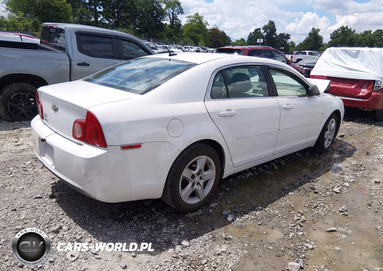 2011 Chevrolet Malibu Ls VIN:1G1ZB5E13BF210987 - 4