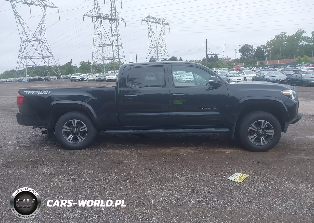 2018 Toyota Tacoma Trd Sport VIN:3TMDZ5BN9JM053565 - 13