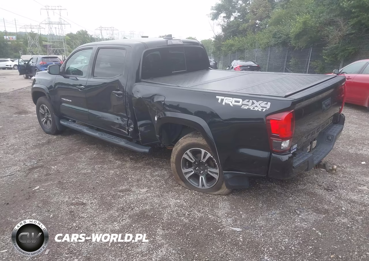 2018 Toyota Tacoma Trd Sport VIN:3TMDZ5BN9JM053565 - 3