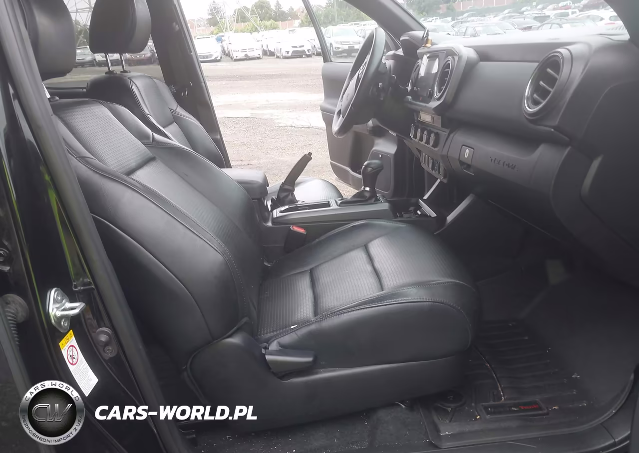 2018 Toyota Tacoma Trd Sport VIN:3TMDZ5BN9JM053565 - 5