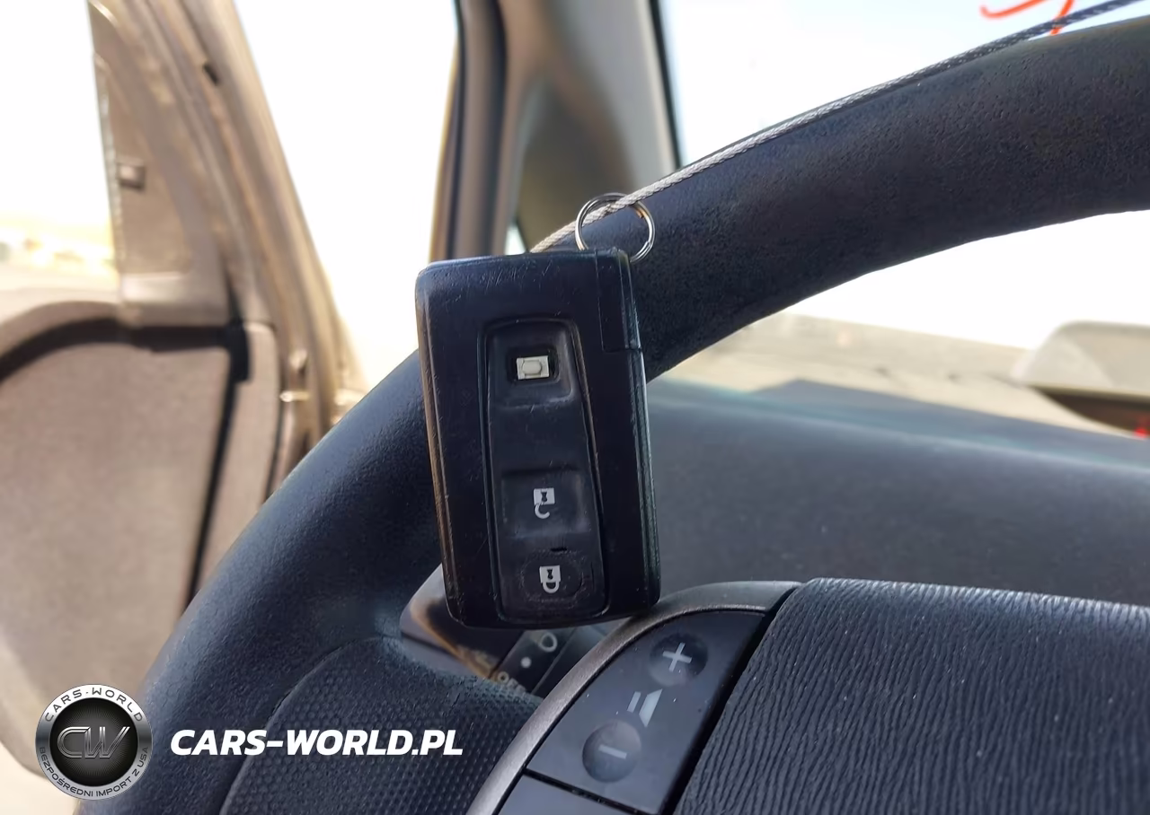 2008 Toyota Prius VIN:JTDKB20U383304161 - 11