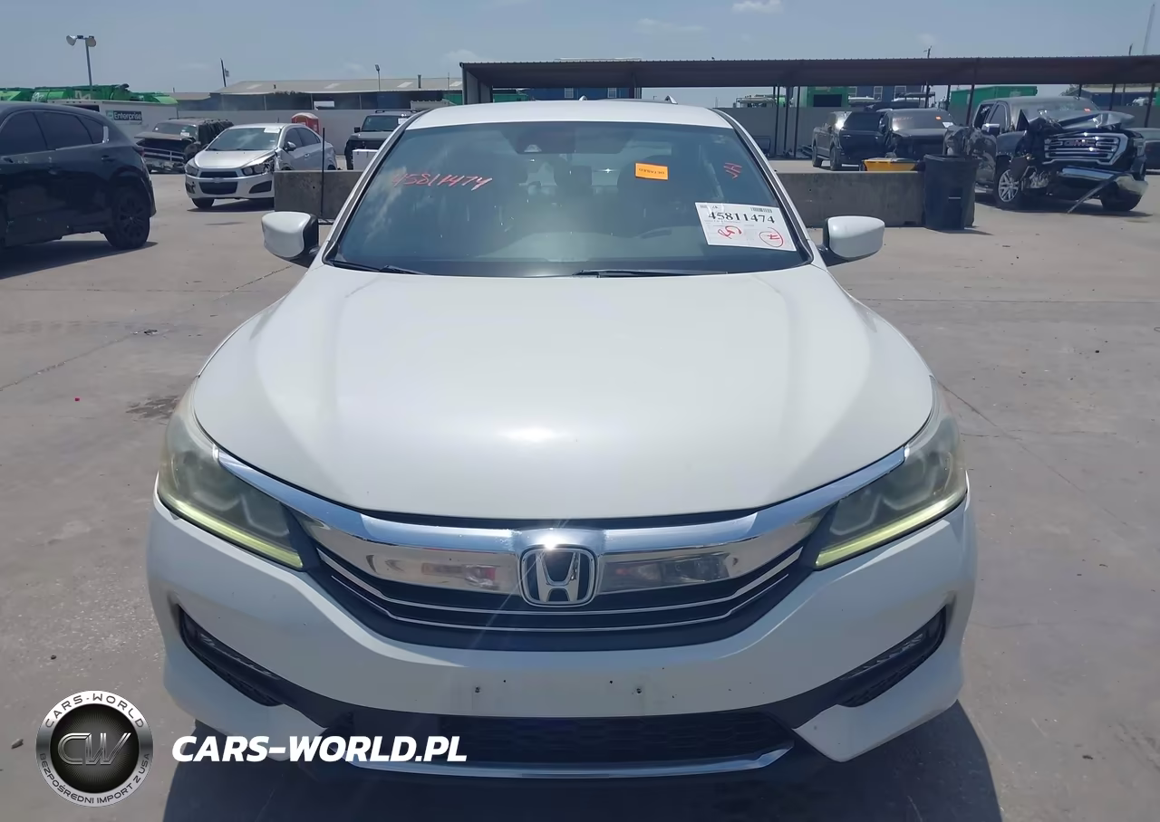 2017 Honda Accord Sport VIN:1HGCR2F66HA218090 - 12