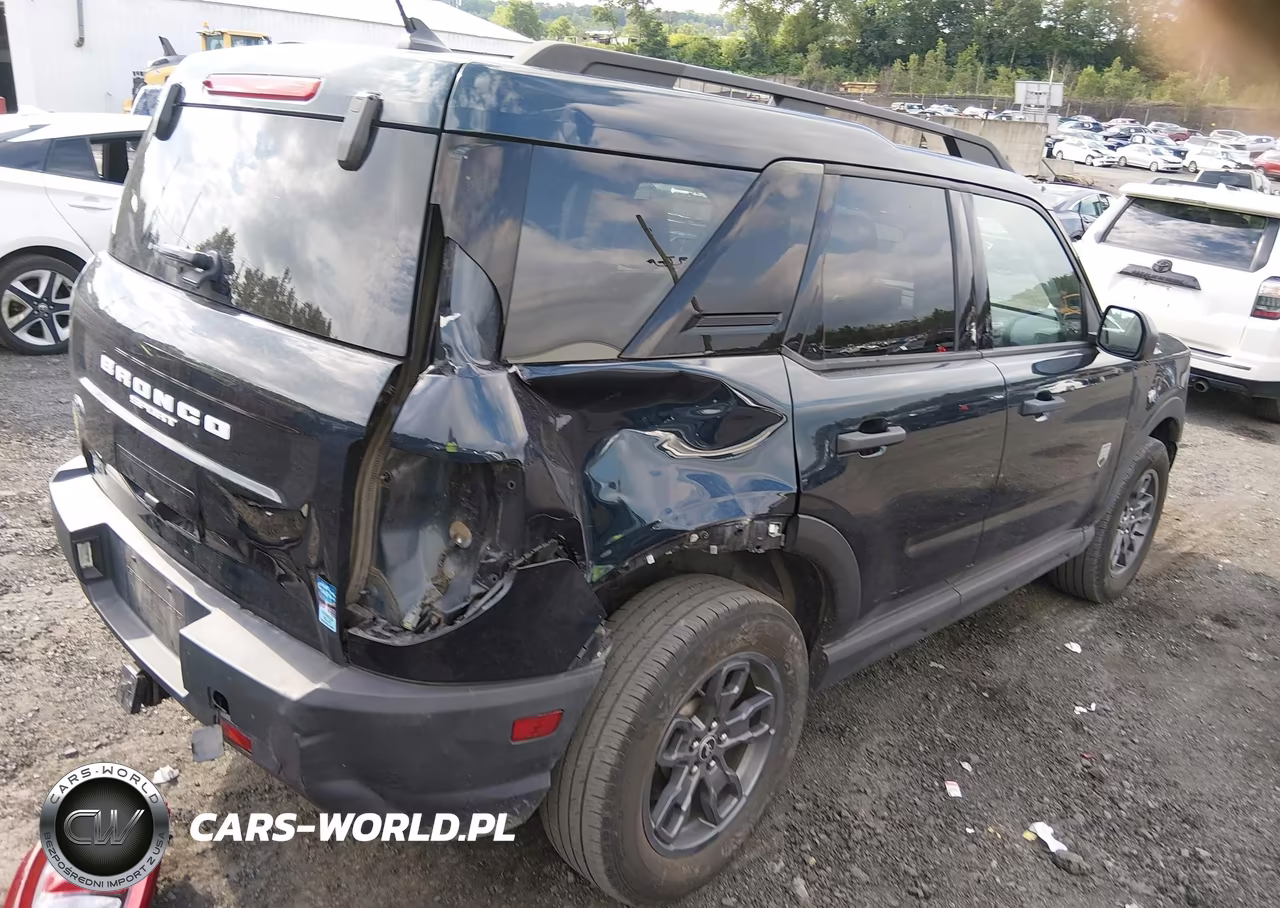 2021 Ford Bronco Sport Big Bend VIN:3FMCR9B64MRA57358 - 4