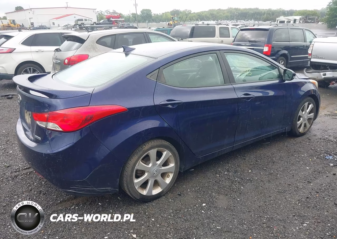2013 Hyundai Elantra Gls-Limited VIN:5NPDH4AE5DH282138 - 4