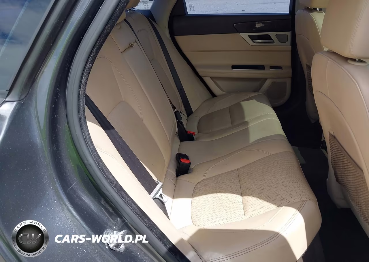 2016 Jaguar Xf 35T Prestige VIN:SAJBE4BV3GCY09884 - 8