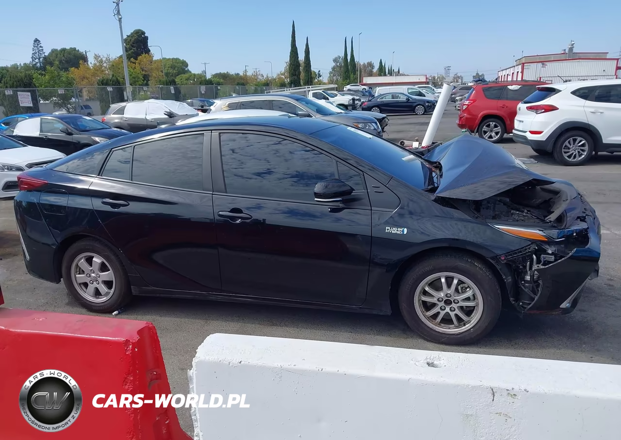 2022 Toyota Prius Prime Le VIN:JTDKAMFP5N3227319 - 13