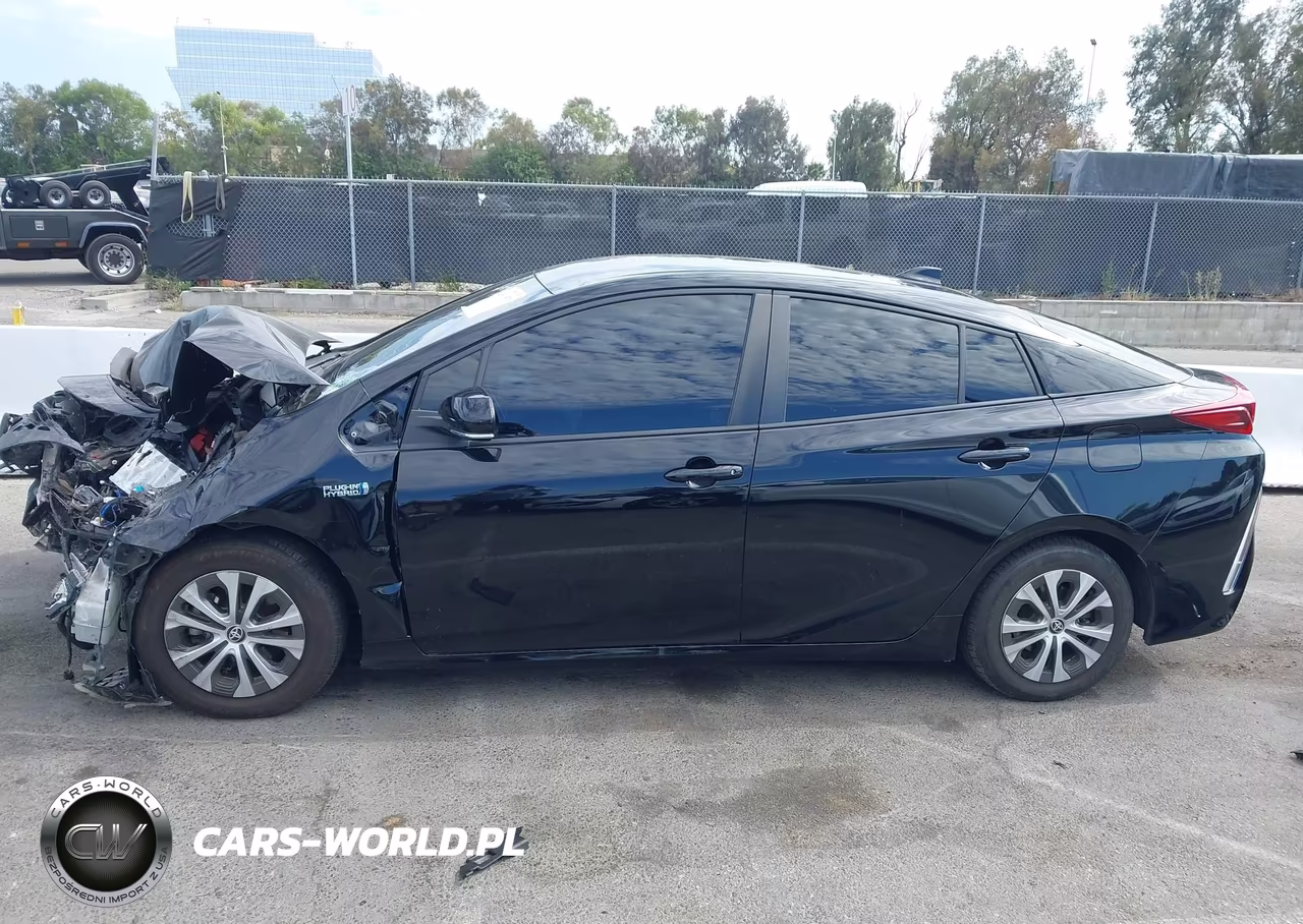 2022 Toyota Prius Prime Le VIN:JTDKAMFP5N3227319 - 14
