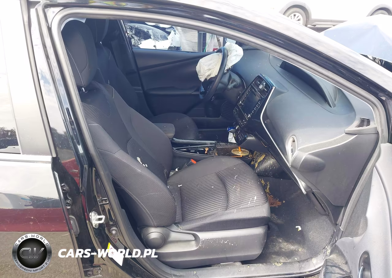 2022 Toyota Prius Prime Le VIN:JTDKAMFP5N3227319 - 5