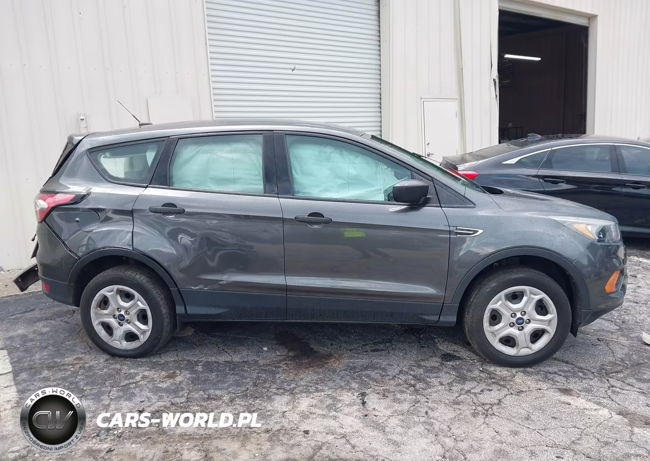2018 Ford Escape S VIN:1FMCU0F76JUA06669 - 13