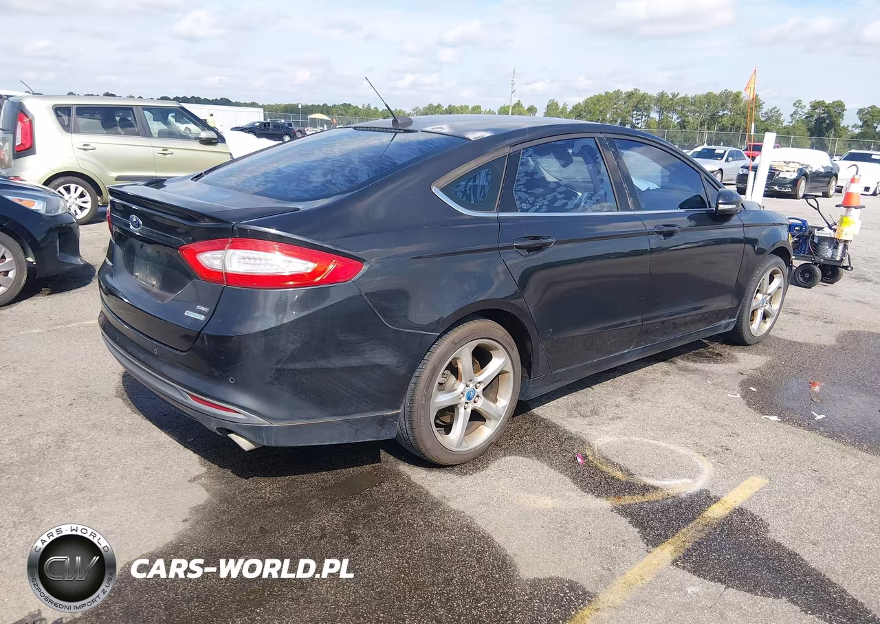 2013 Ford Fusion Se VIN:3FA6P0HR7DR112136 - 4