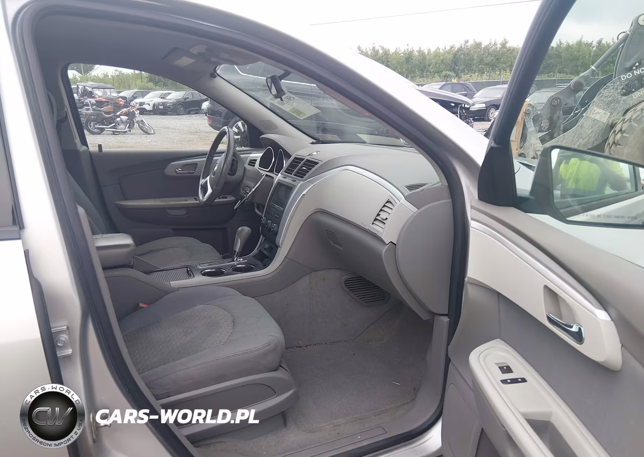 2012 Chevrolet Traverse Ls VIN:1GNKRFED8CJ223714 - 5
