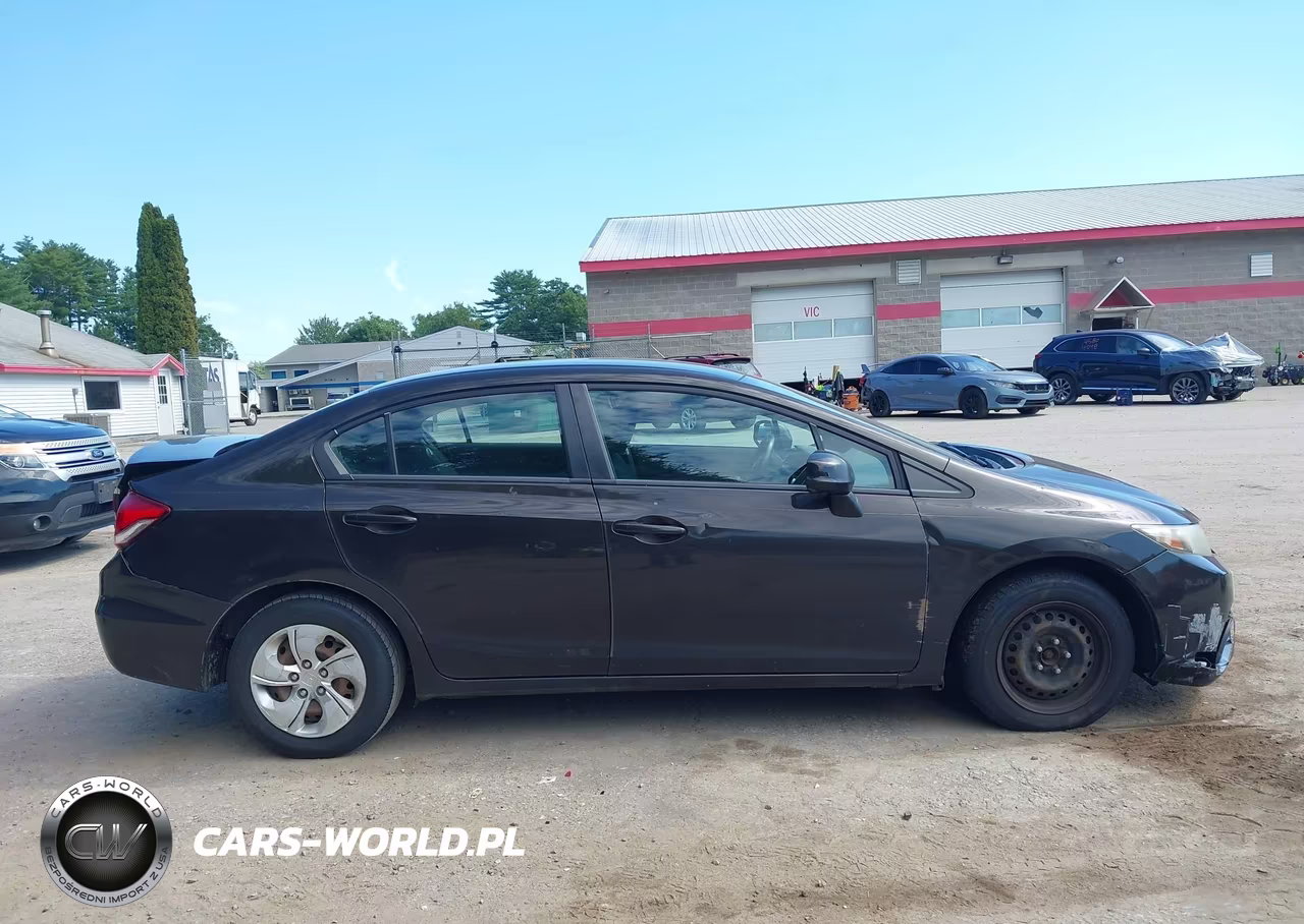 2013 Honda Civic Lx VIN:2HGFB2F58DH582824 - 13