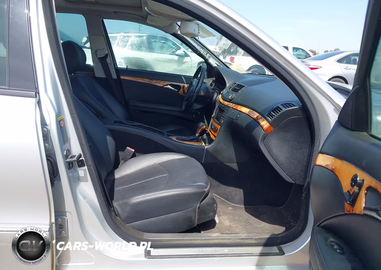 2009 Mercedes-Benz E 350 4Matic VIN:WDBUF87X19B386459 - 5