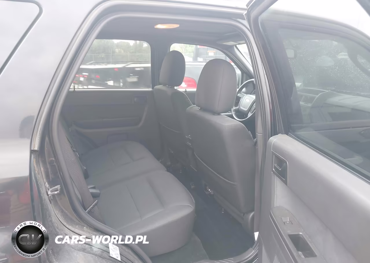 2012 Ford Escape Xlt VIN:1FMCU0D7XCKA06935 - 8