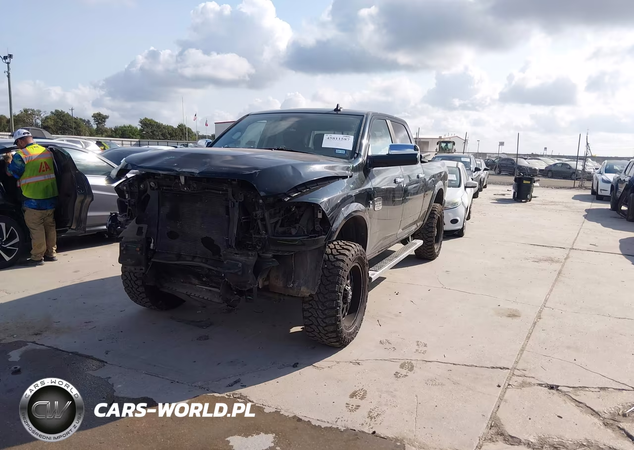 2015 Ram 2500 Longhorn VIN:3C6UR5GL1FG603376 - 2