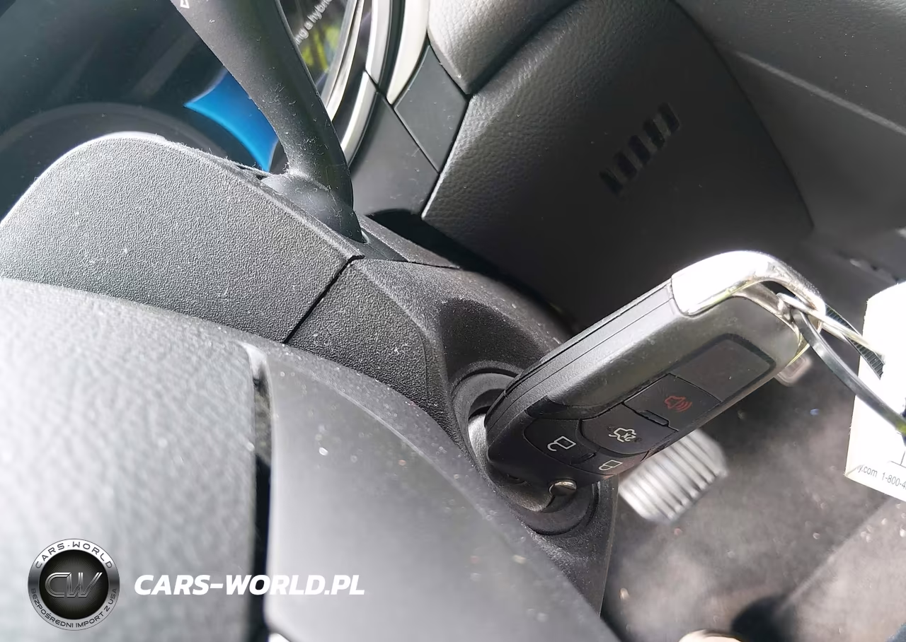 2015 Ford Fusion Hybrid S VIN:3FA6P0UU2FR172371 - 11