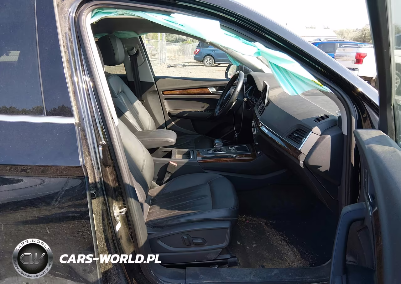 2018 Audi Q5 2.0T Premium-2.0T Tech Premium VIN:WA1BNAFY0J2007060 - 5