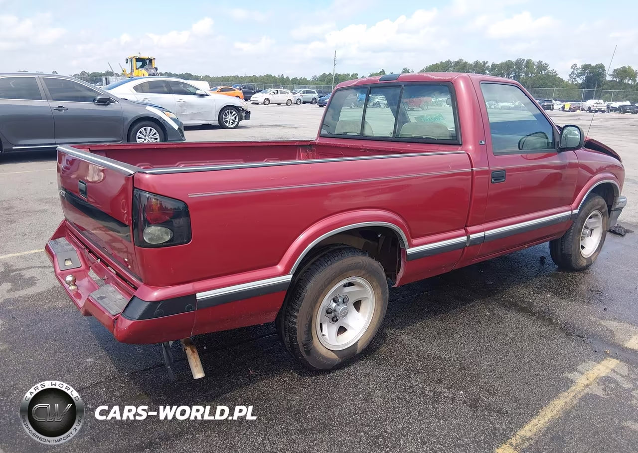 1994 Chevrolet S Truck S10 VIN:1GCCS14Z8R8161622 - 4