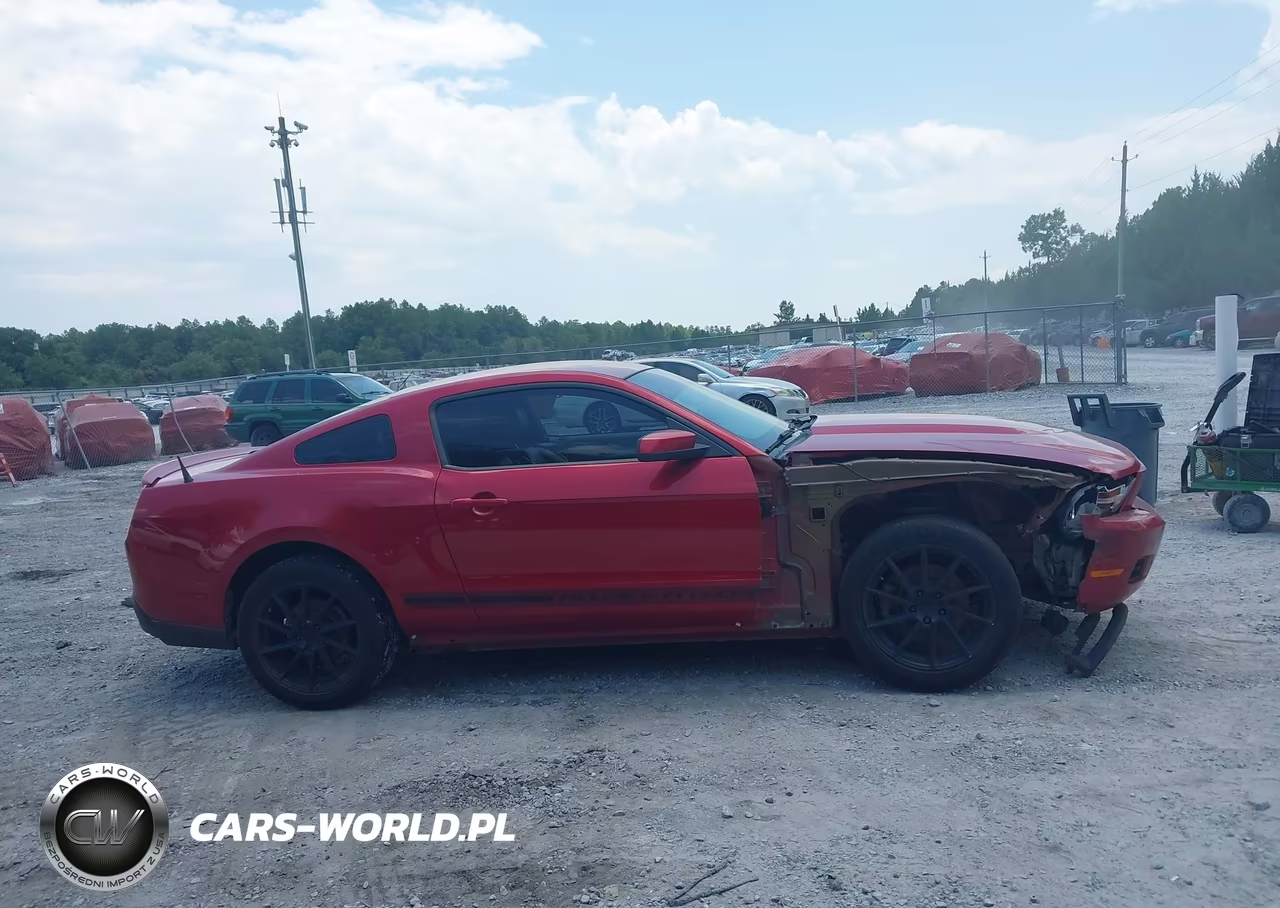 2012 Ford Mustang V6 Premium VIN:1ZVBP8AMXC5277618 - 13