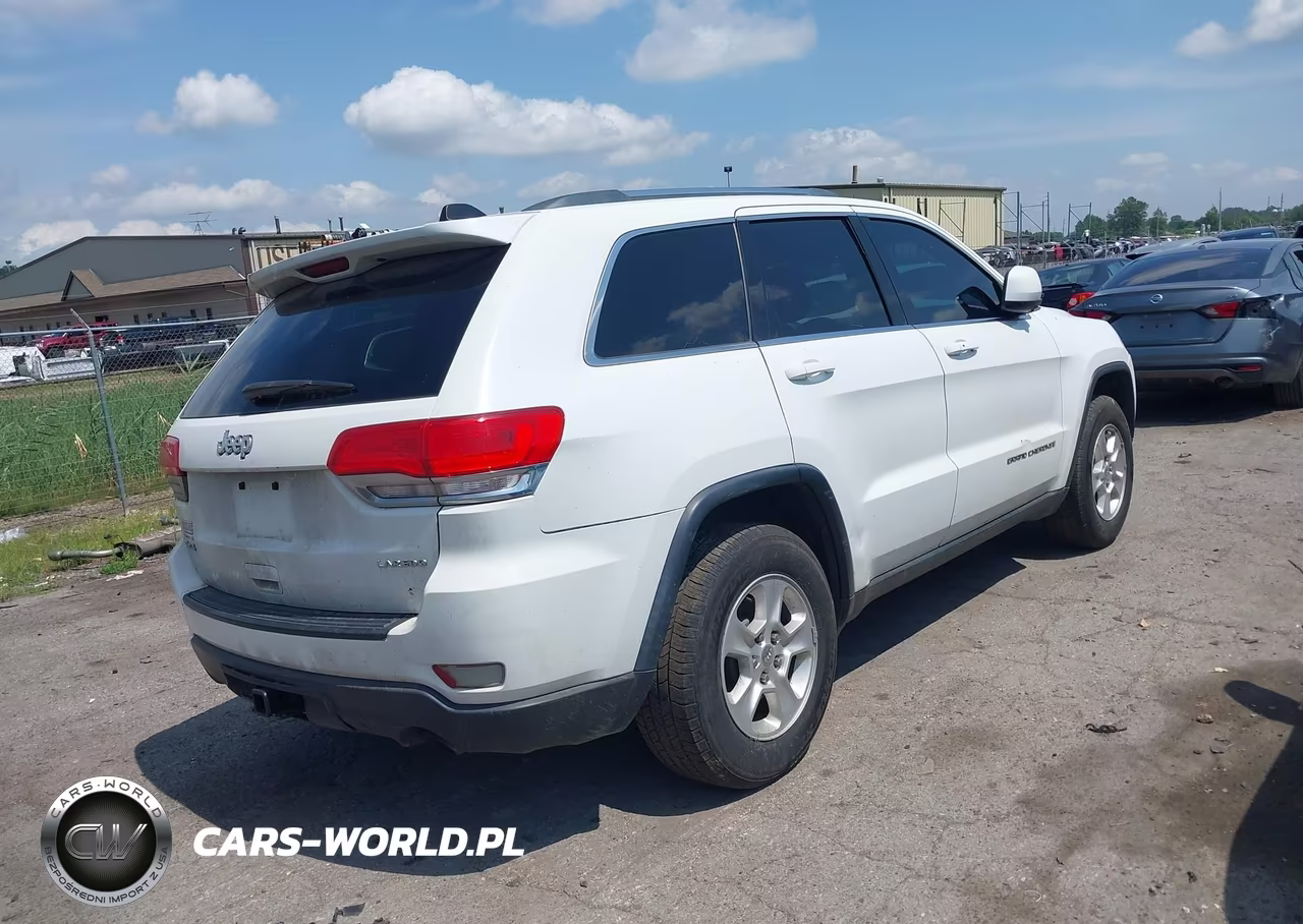 2014 Jeep Grand Cherokee Laredo VIN:1C4RJFAGXEC128769 - 4
