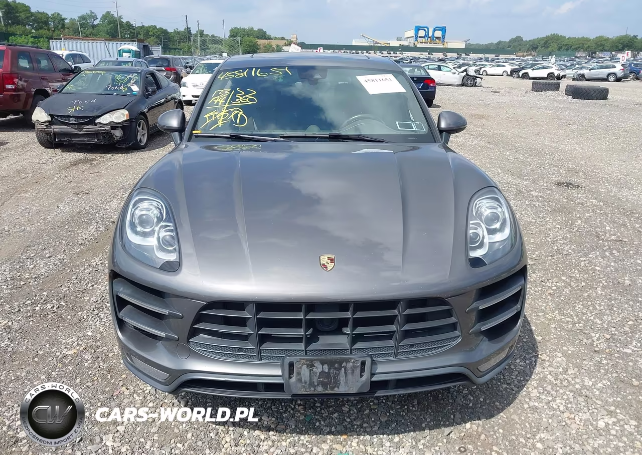 2016 Porsche Macan Turbo VIN:WP1AF2A55GLB93696 - 12