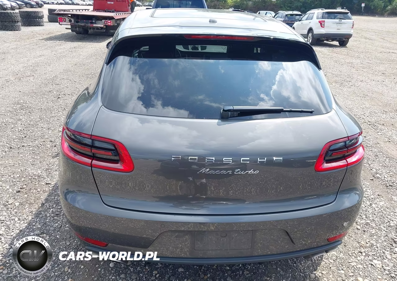 2016 Porsche Macan Turbo VIN:WP1AF2A55GLB93696 - 16