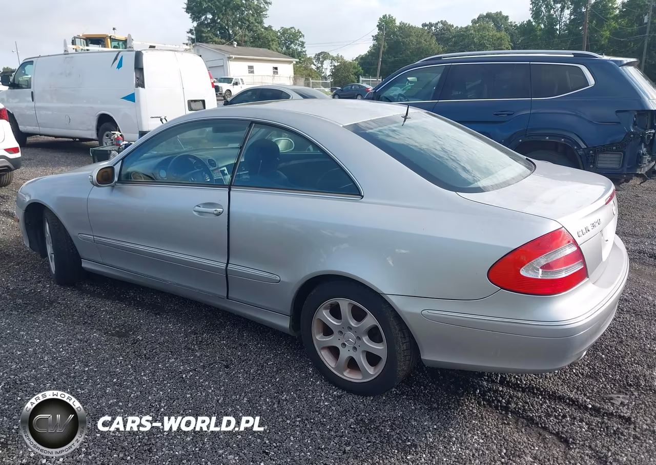 2004 Mercedes-Benz Clk 320 VIN:WDBTJ65J54F113622 - 3