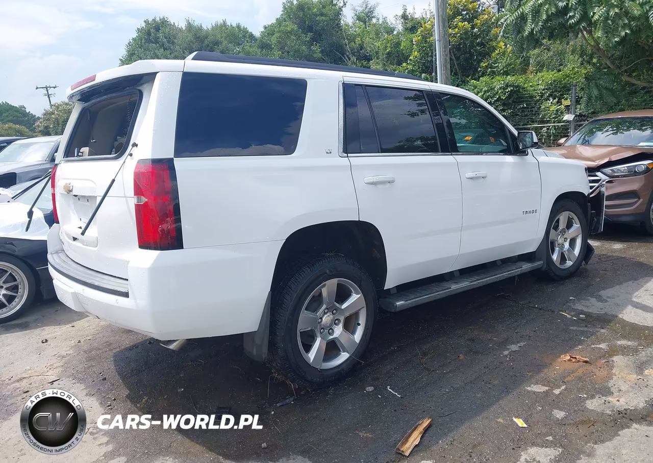 2017 Chevrolet Tahoe Lt VIN:1GNSKBKC9HR331907 - 4