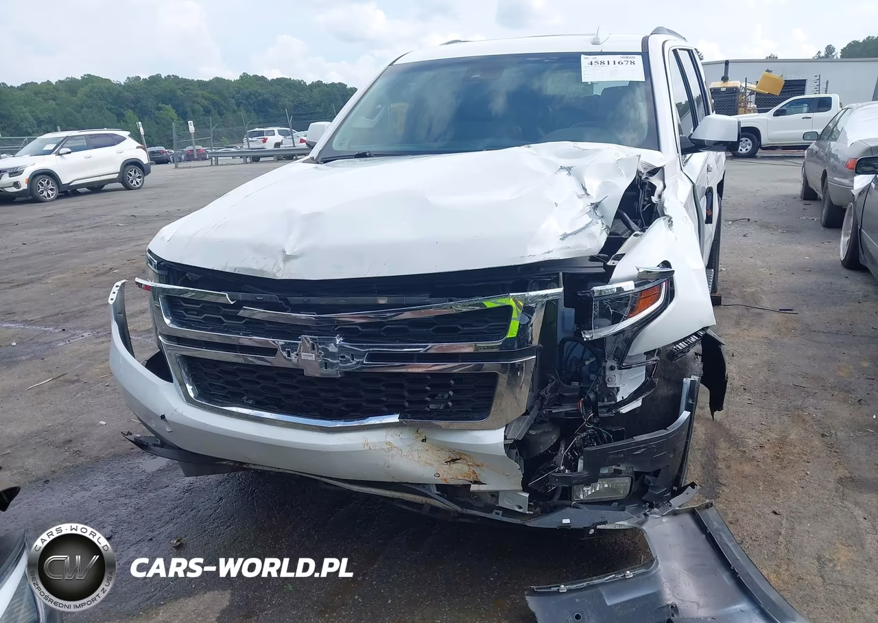 2017 Chevrolet Tahoe Lt VIN:1GNSKBKC9HR331907 - 6