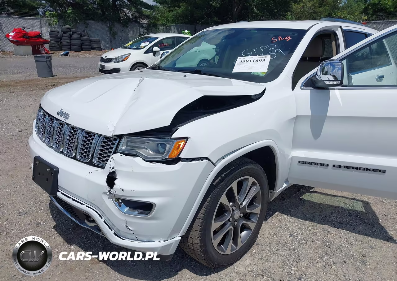 2018 Jeep Grand Cherokee Overland 4X4 VIN:1C4RJFCG6JC449277 - 6