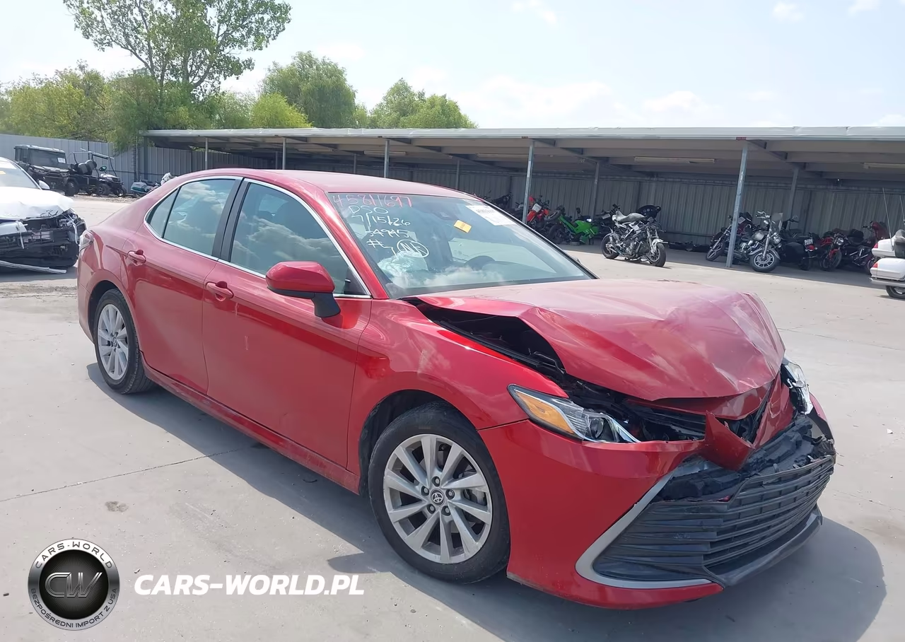 2023 Toyota Camry Le