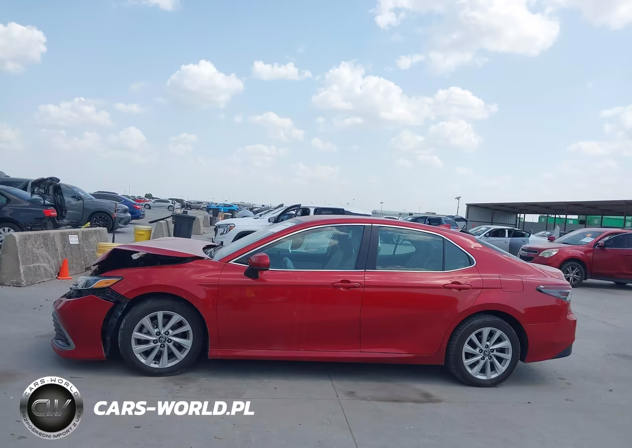 2023 Toyota Camry Le VIN:4T1C11AK5PU154945 - 14