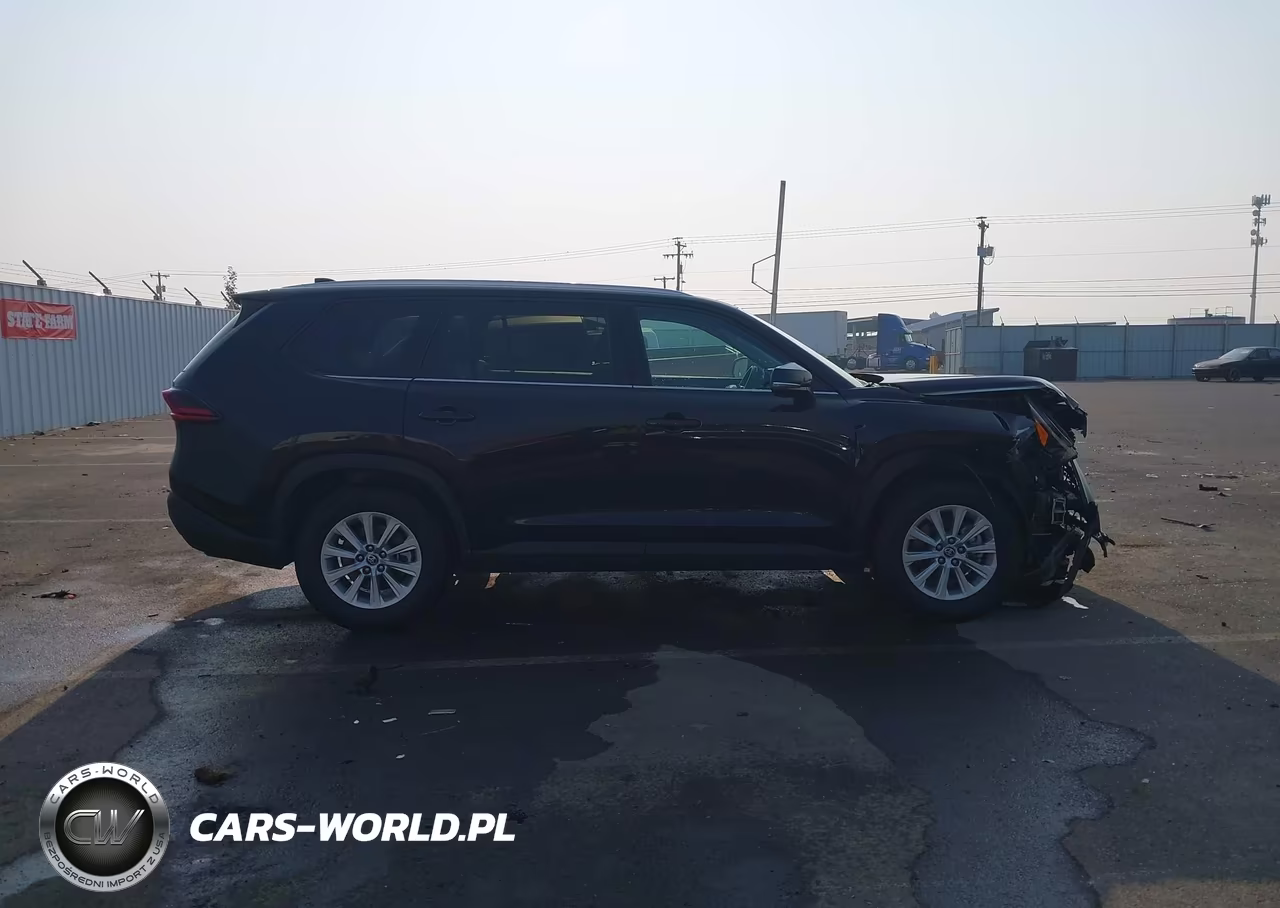 2025 Toyota Grand Highlander Hybrid Xle VIN:5TDACAB59SS032228 - 13