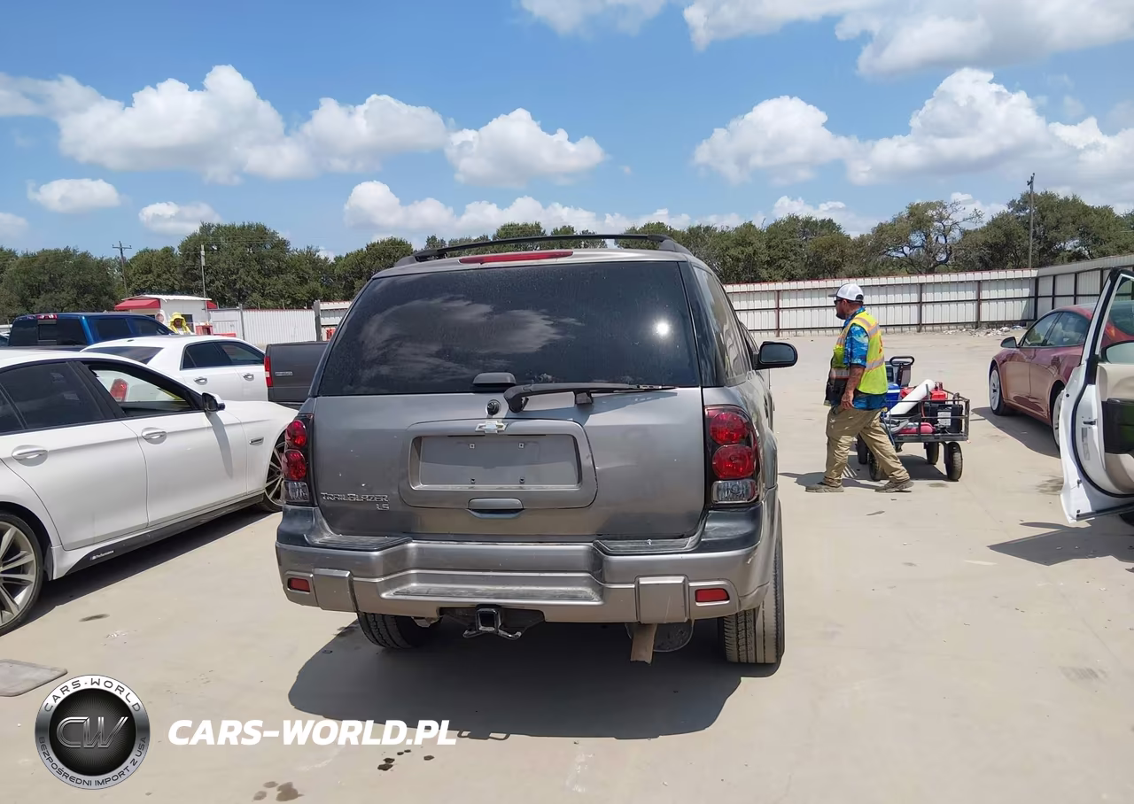 2007 Chevrolet Trailblazer Ls VIN:1GNDT13SX72176474 - 17