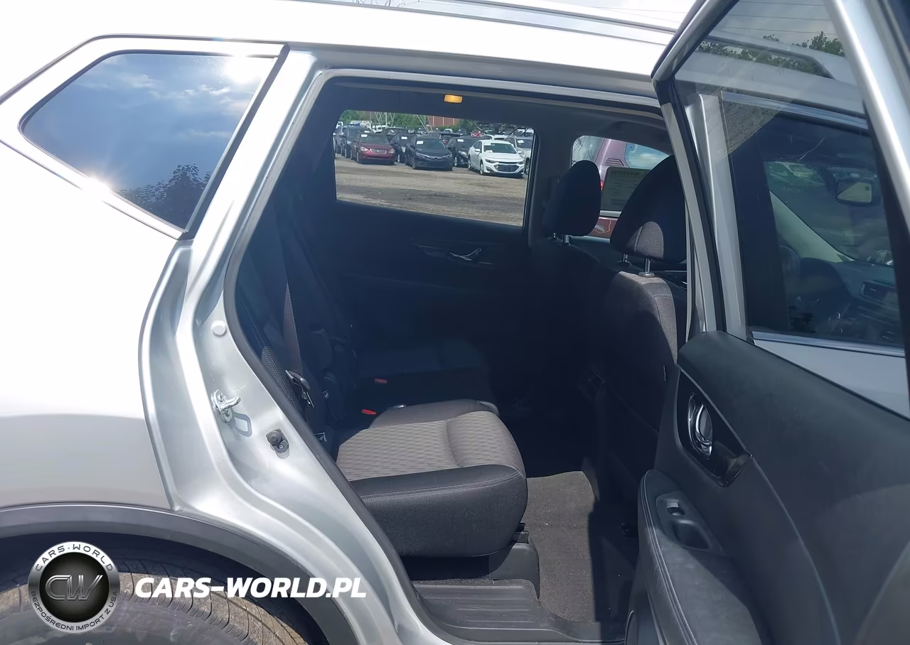 2017 Nissan Rogue Sv VIN:JN8AT2MV8HW019356 - 8