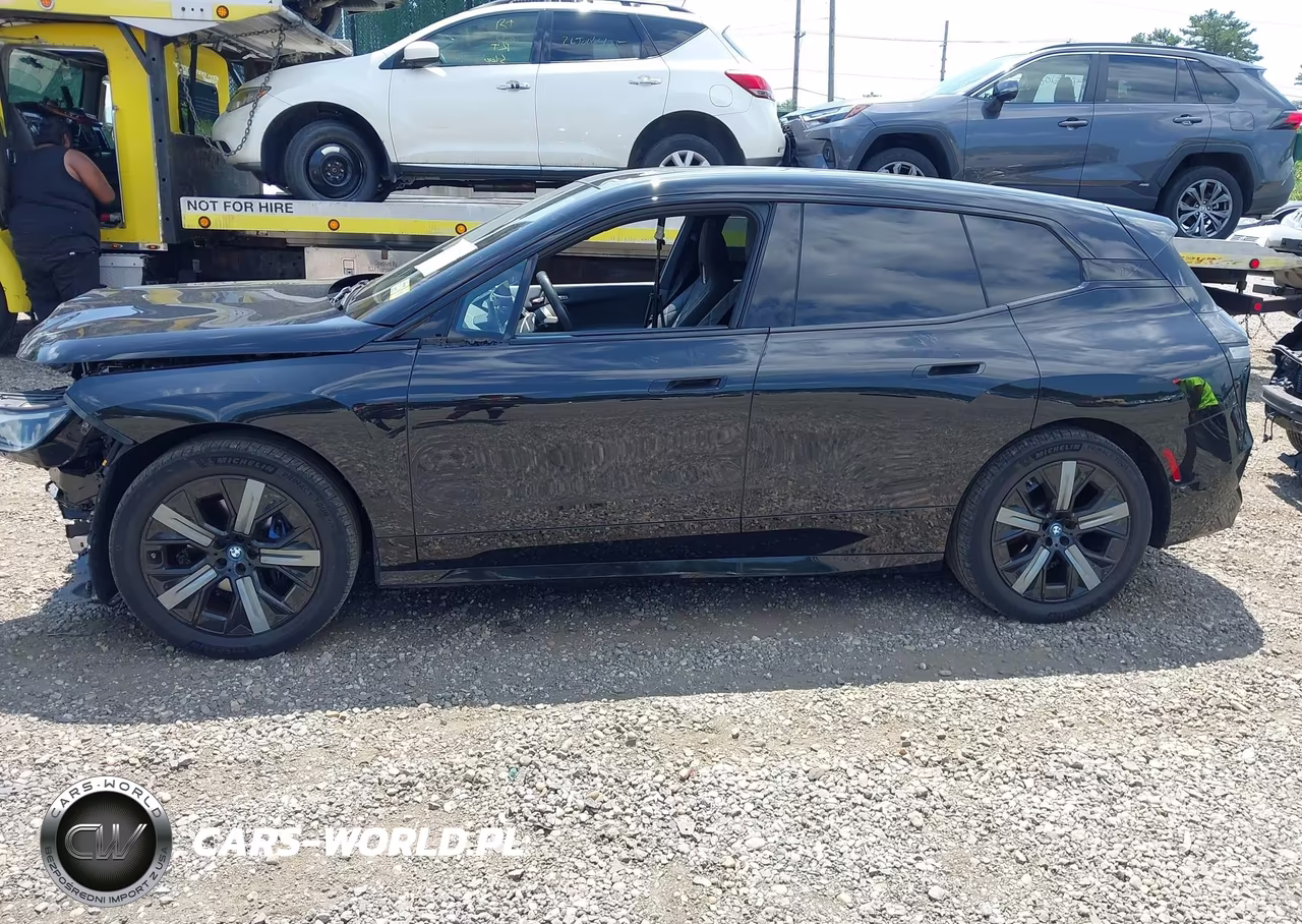 2024 BMW Ix M60 VIN:WB533CF03RCP30229 - 14
