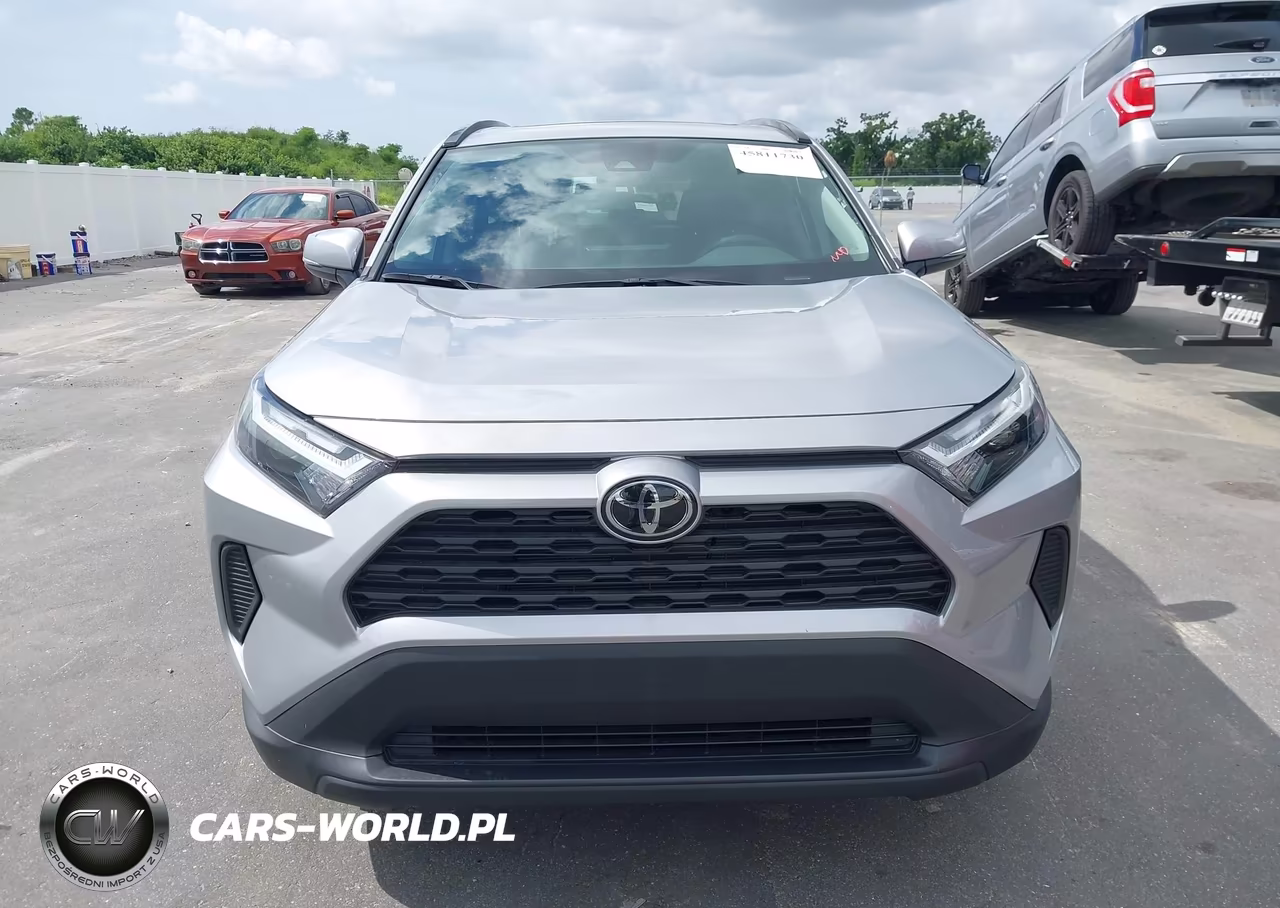 2025 Toyota Rav4 Xle VIN:2T3W1RFV0SC363672 - 12