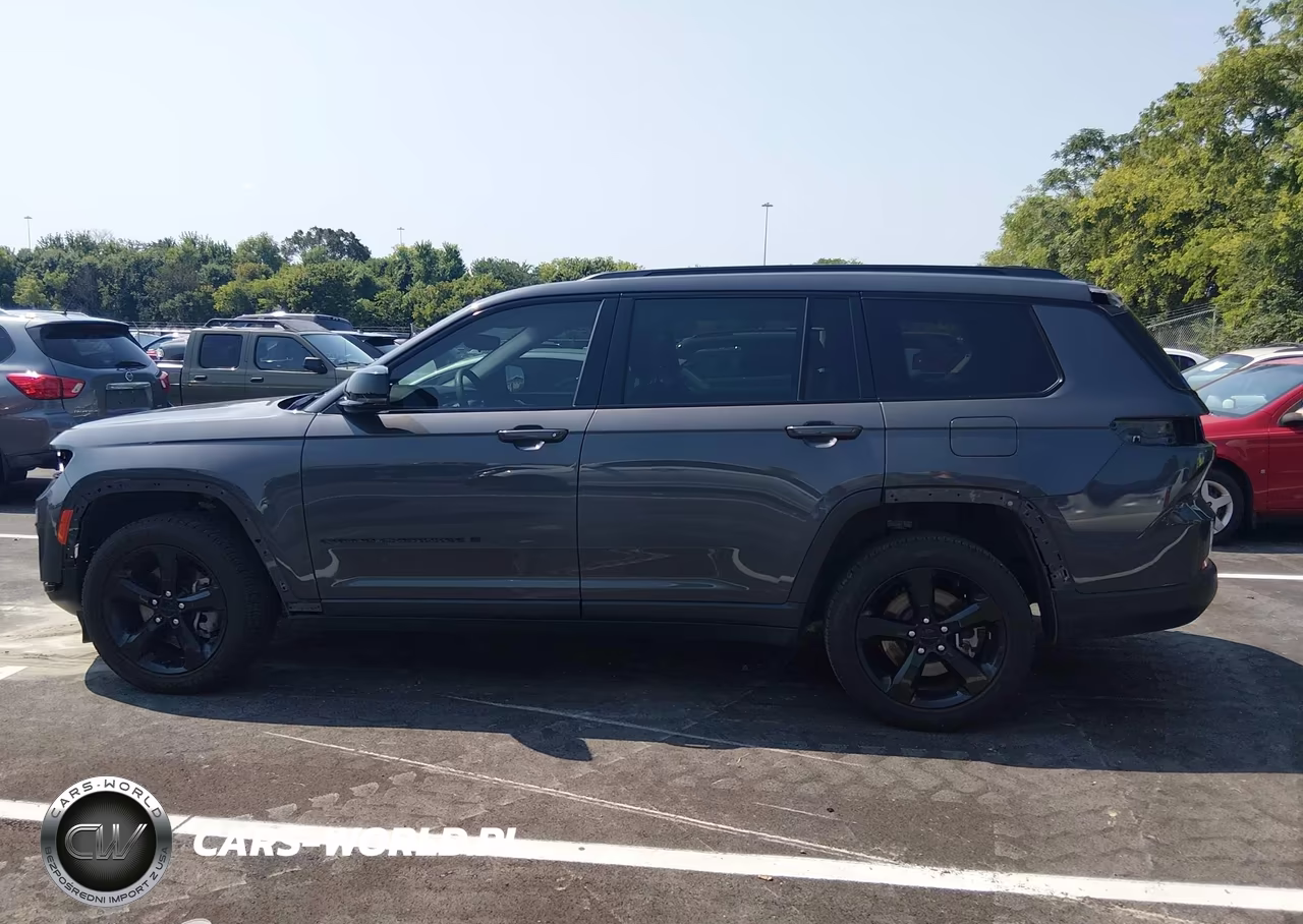 2023 Jeep Grand Cherokee L Limited 4X4 VIN:1C4RJKBG1P8710126 - 15