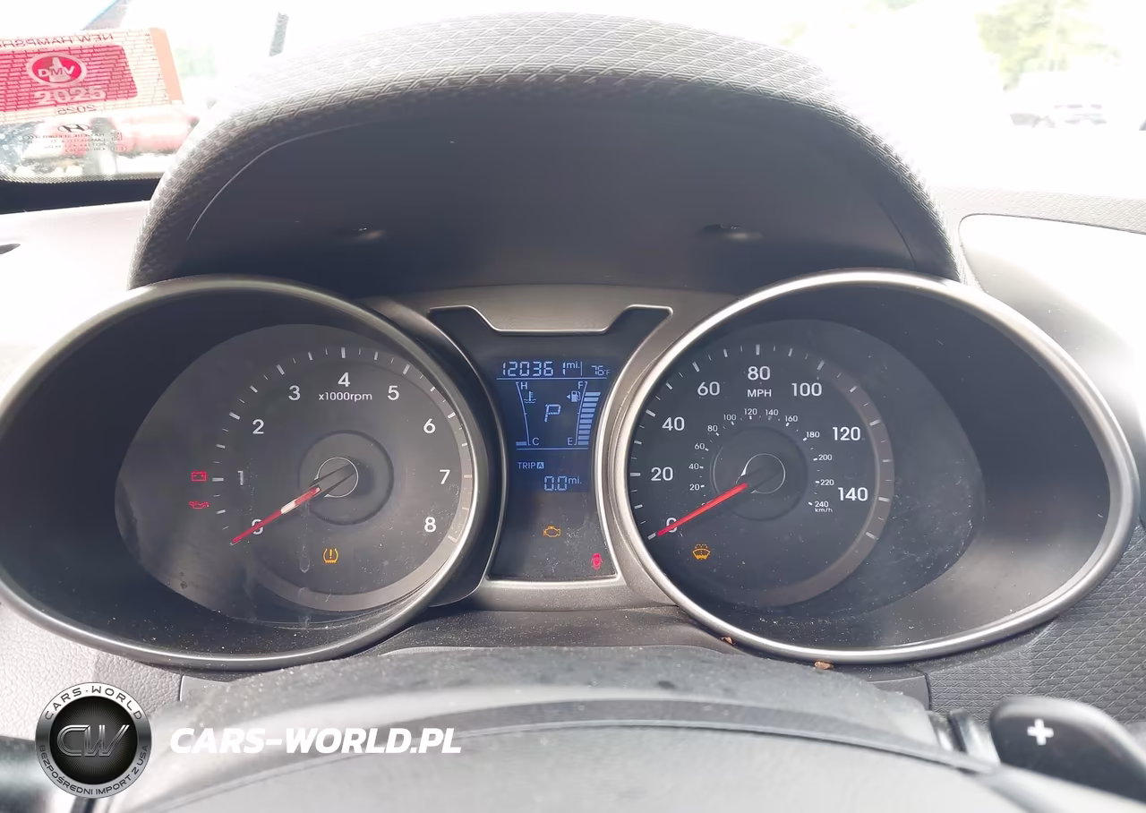 2017 Hyundai Veloster VIN:KMHTC6AD2HU322471 - 7