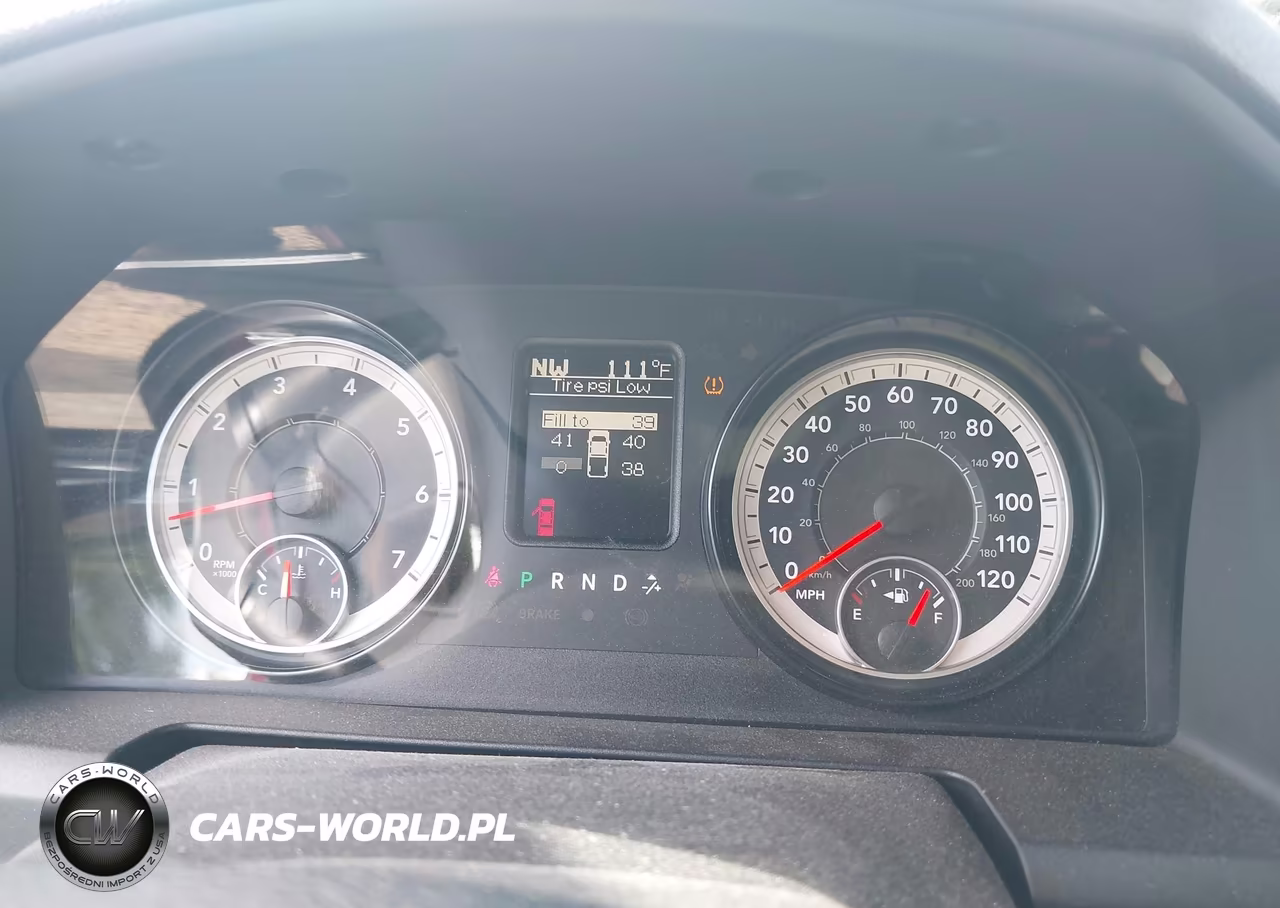 2016 Ram 1500 St VIN:1C6RR7FT7GS388020 - 7