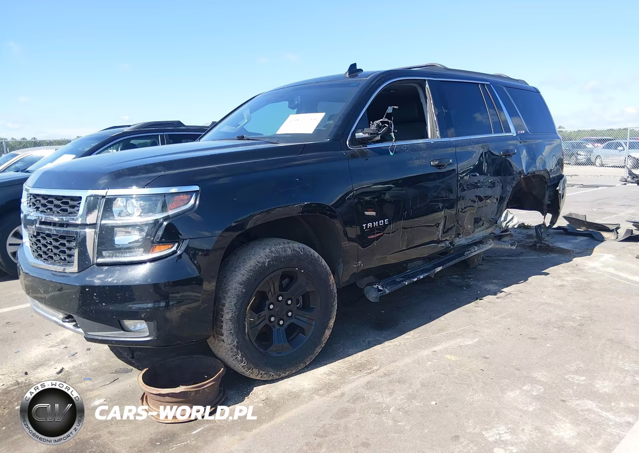 2017 Chevrolet Tahoe Lt VIN:1GNSKBKC1HR333585 - 2
